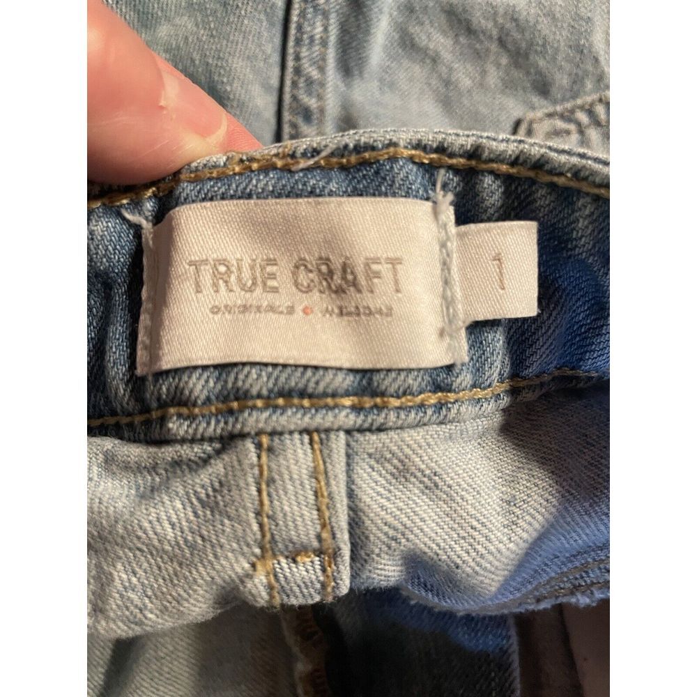 True Craft Distressed High Rise Blue  Jean Shorts‎ Juniors Size 1 - Picture 5 of 7